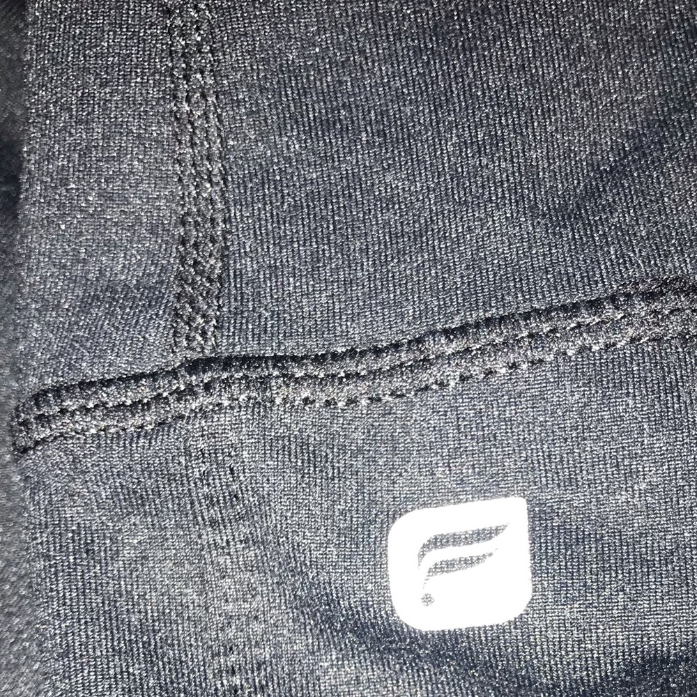 Fabletics - Picture 3 of 4